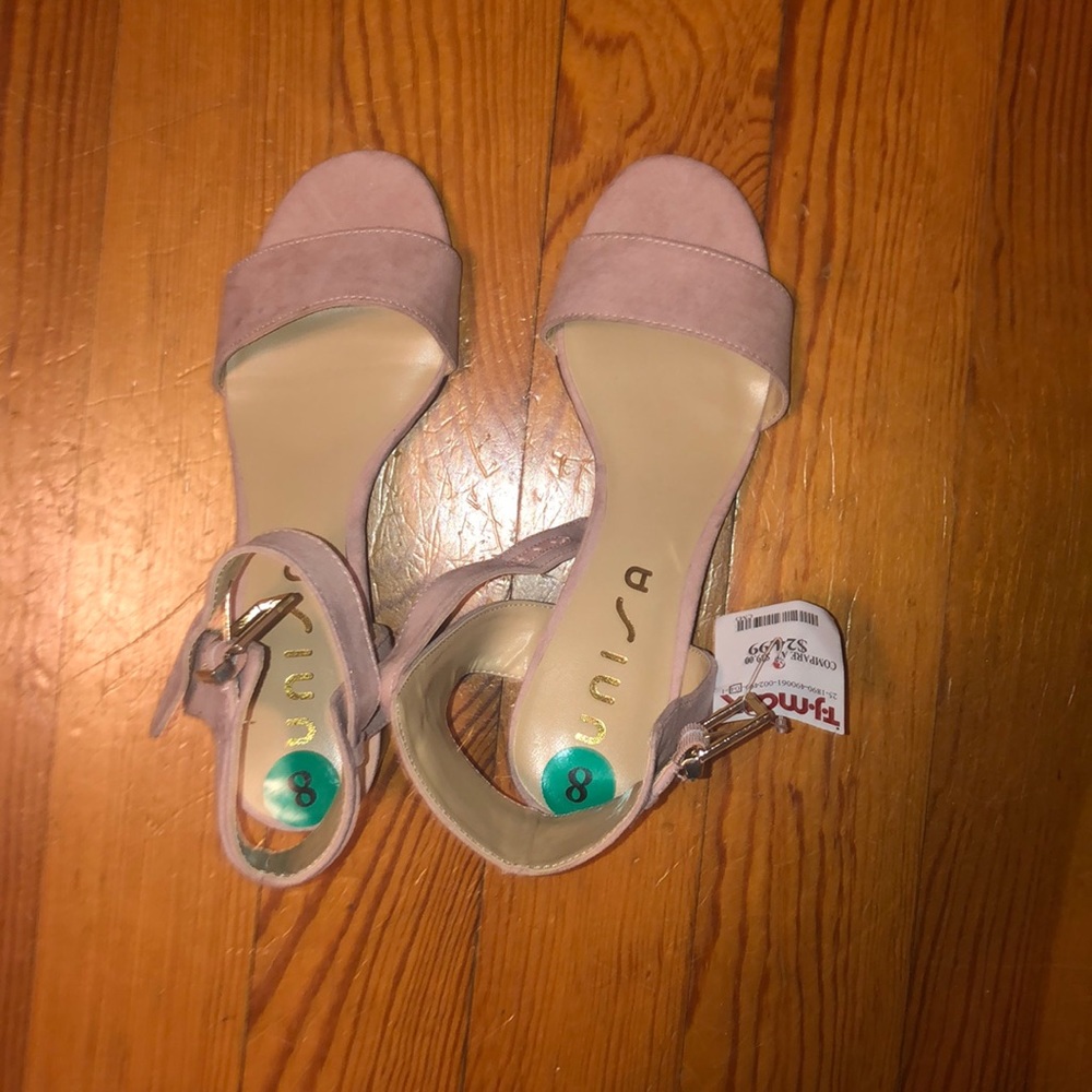 Unisa sandals